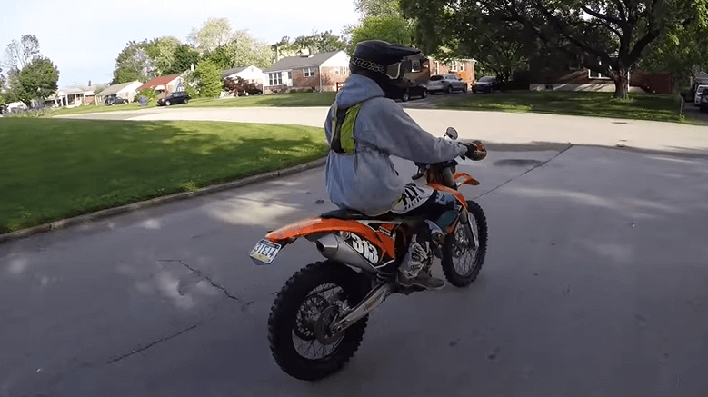 What Should I Know to Ride My Dirt Bike
