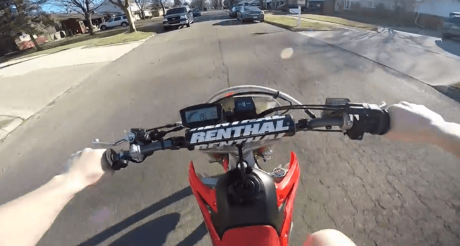 Is It Legal to Ride Dirt Bikes in Neighborhoods in Illinois